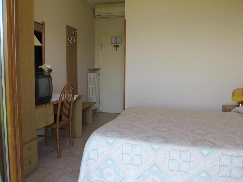 Hotel San Faustino Torri Del Benaco Phòng bức ảnh